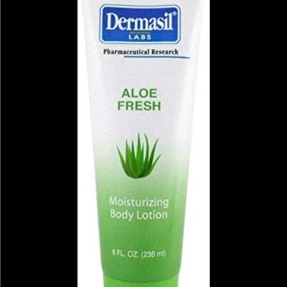 Dermasil Labs Aloe Fresh Moisturizing Body Lotion - Picture 14 of 17